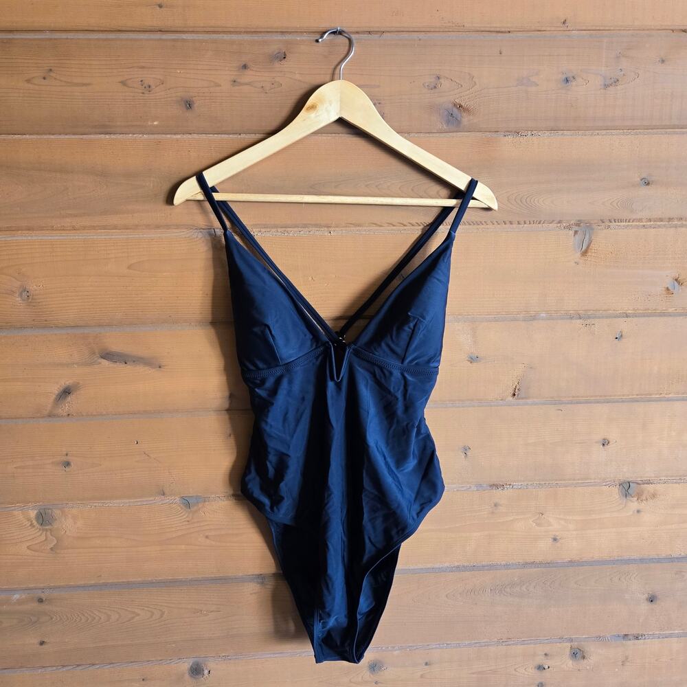 Cupshe Swimsuit One Piece Deep V-Wire Cross Back Cheeky NWT L Black Swim Beachy - Picture 2 of 4